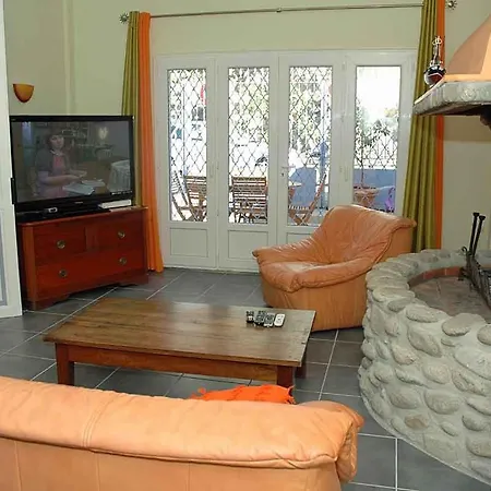 Sleeps 14 Pool *