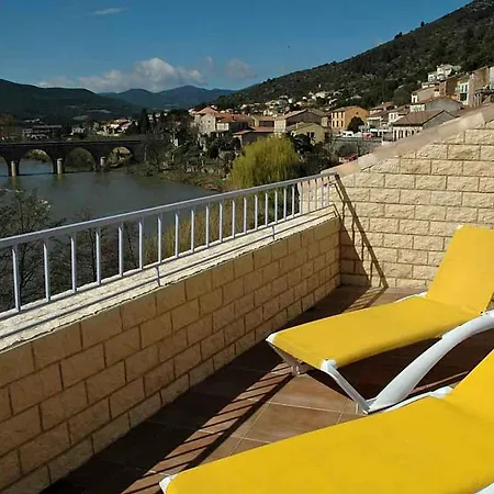 Sleeps 14 Pool *